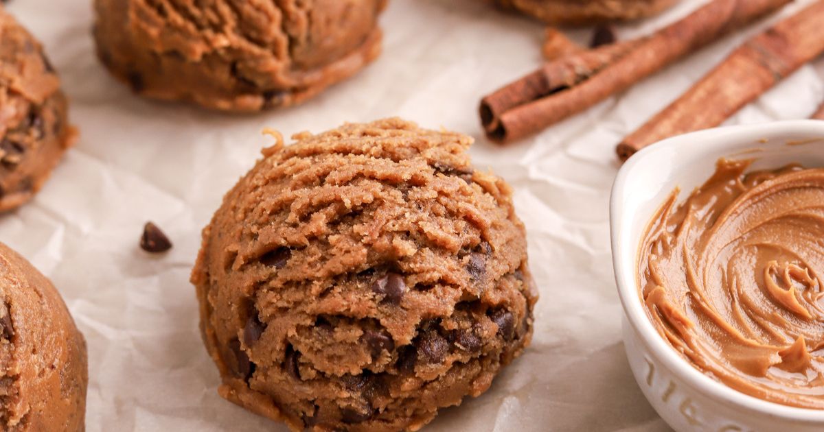Biscoff Cookie Dough - Parsley and Icing